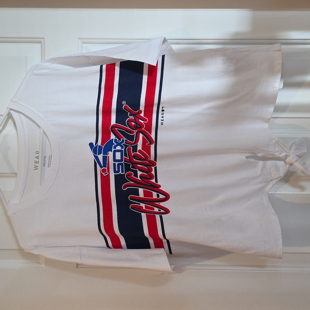 Womens MLB Chicago White Sox  tie front t shirt